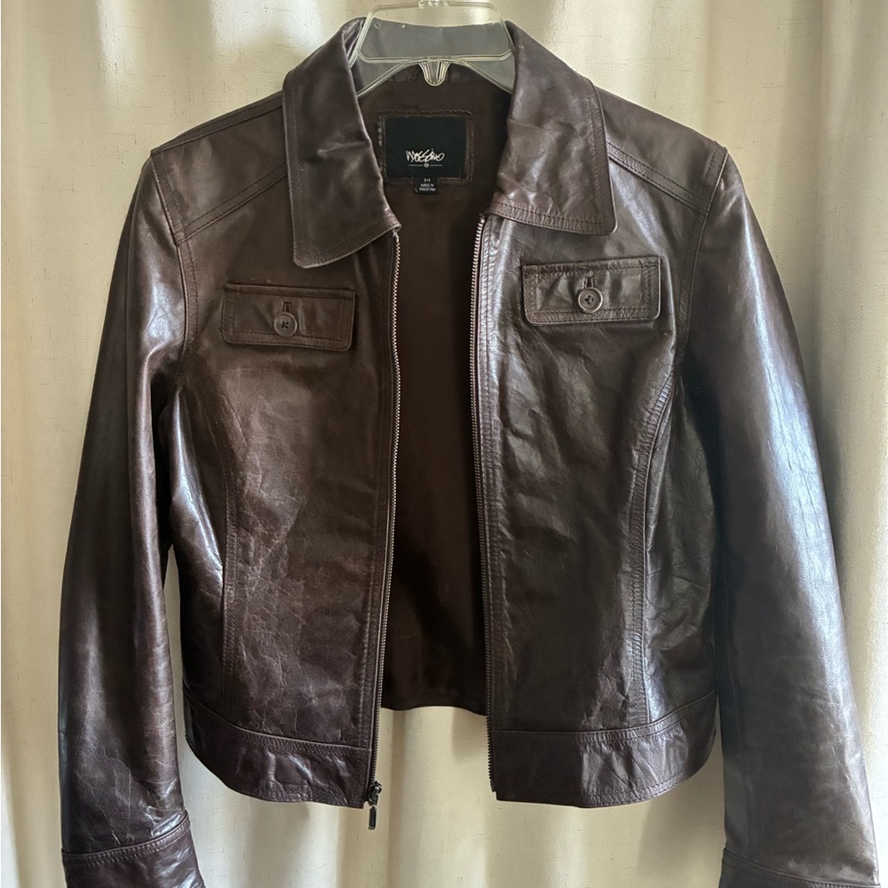 Women’s Brown Genuine Leather Jacket Medium Fitted Hip Length Zip Front Classic - Picture 3 of 7
